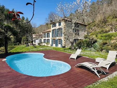 Vends propriete LE MAS D'AZIL  537 000  €