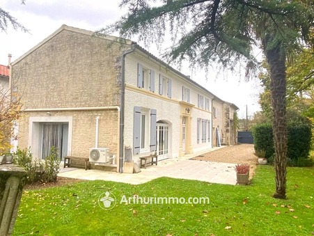 Vente maison Matha  417 000  €