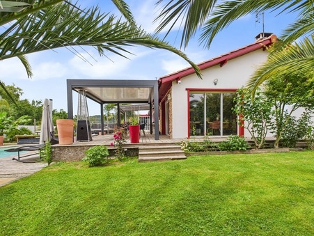 vente maison CAMBO LES BAINS 550000 €