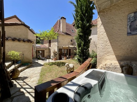 Vente maison CAJARC  373 000  €