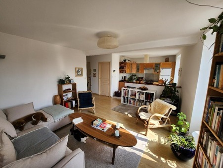 Vendre autre SAINT JEAN D'ANGELY  249 000  €
