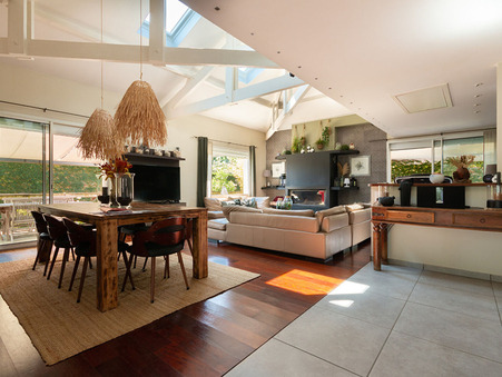 Vends maison artigues pres bordeaux  640 000  €