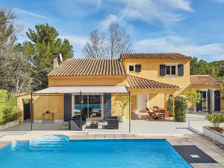 Vente maison Ventabren  770 000  €