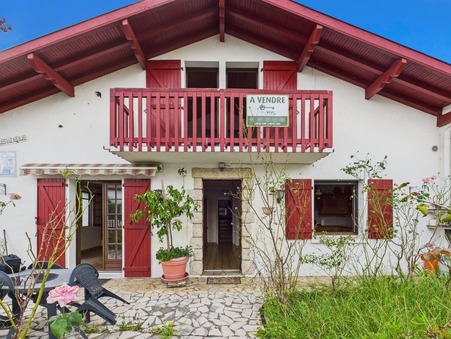 Achat maison CAMBO LES BAINS  480 000  €