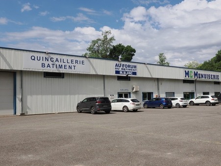 vente local digne les bains  950 000  € 1000 m²