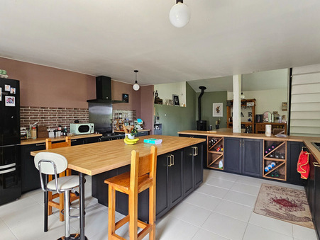 Vente maison montendre  215 000  €
