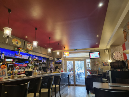 vente local Digne-les-Bains 285000 €