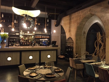 Achète local FIGEAC  239 000  €