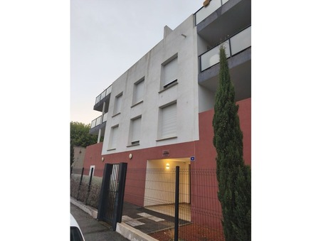 location appartement NIMES  910  € 80 m²