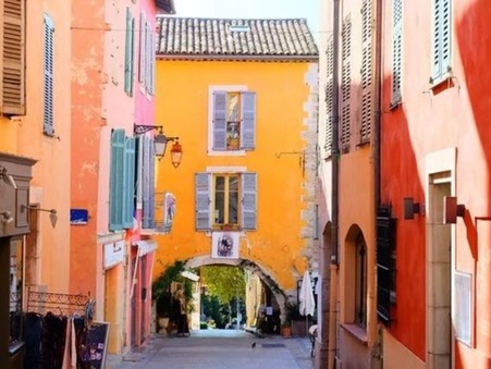 A vendre local Valbonne  290 000  €