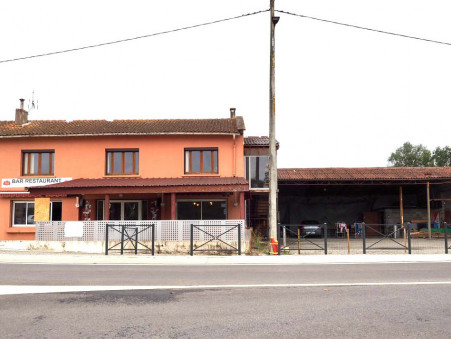 Achète immeuble BOULOGNE SUR GESSE  174 000  €