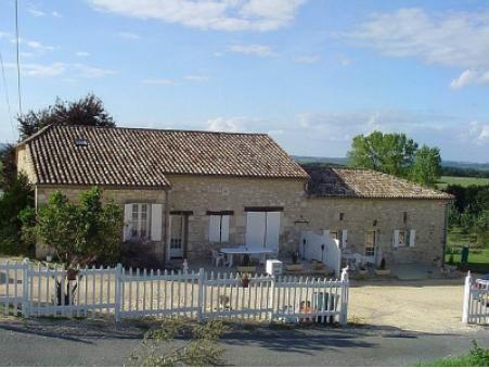 location gite villereal  450  € 140 m²