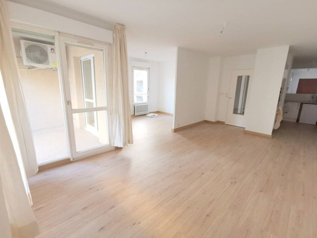 Loue appartement avignon  853  €