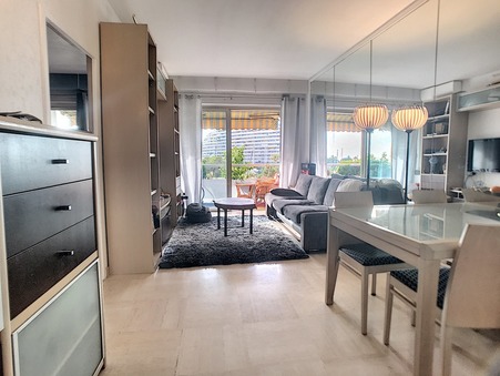 A vendre appartement Villeneuve-Loubet  299 000  €