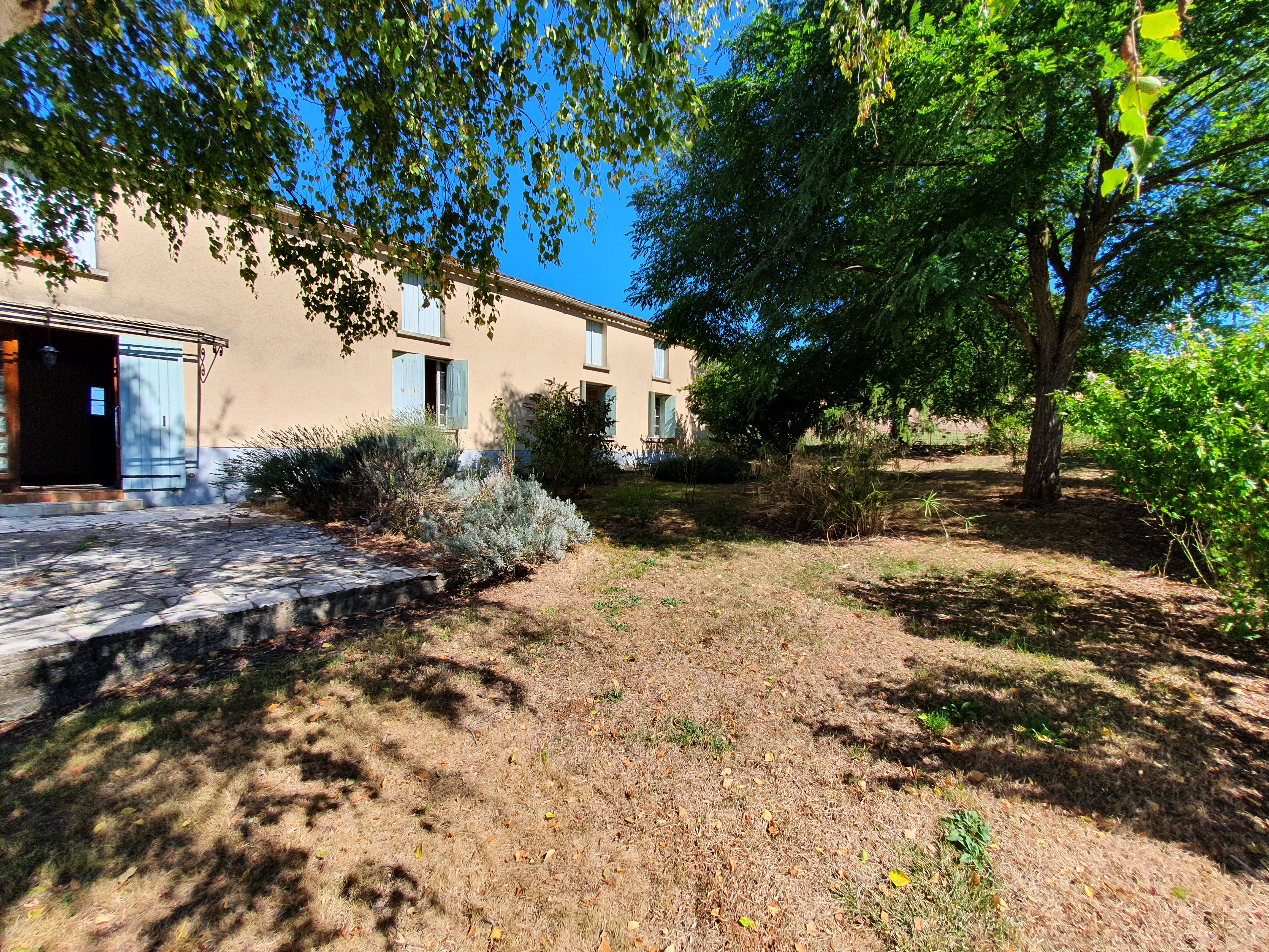 Main Photo of a 2 bedroom  House for sale