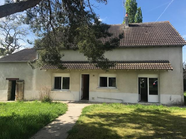 House with 5 bedrooms near LIGNAC