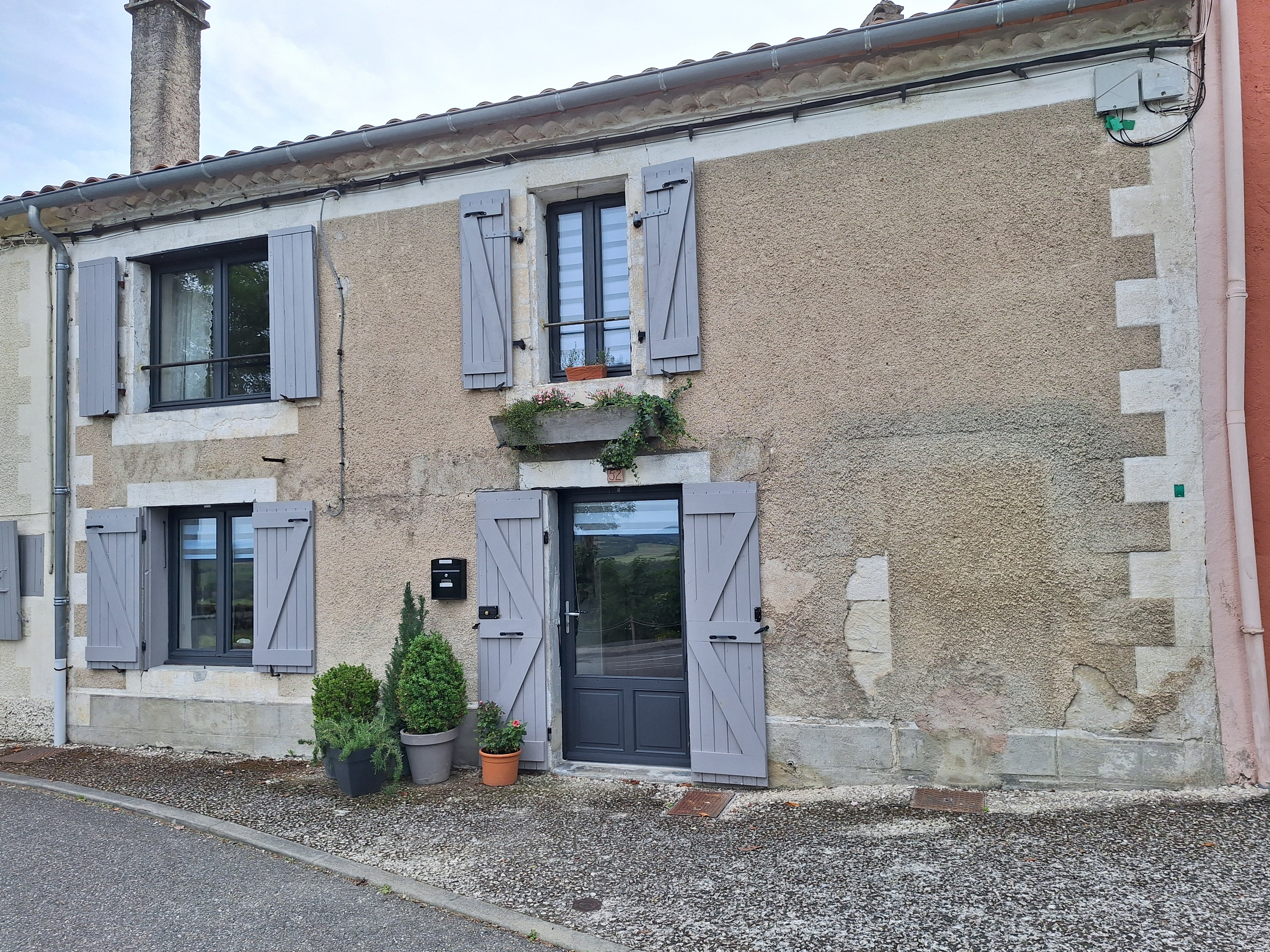 Main Photo