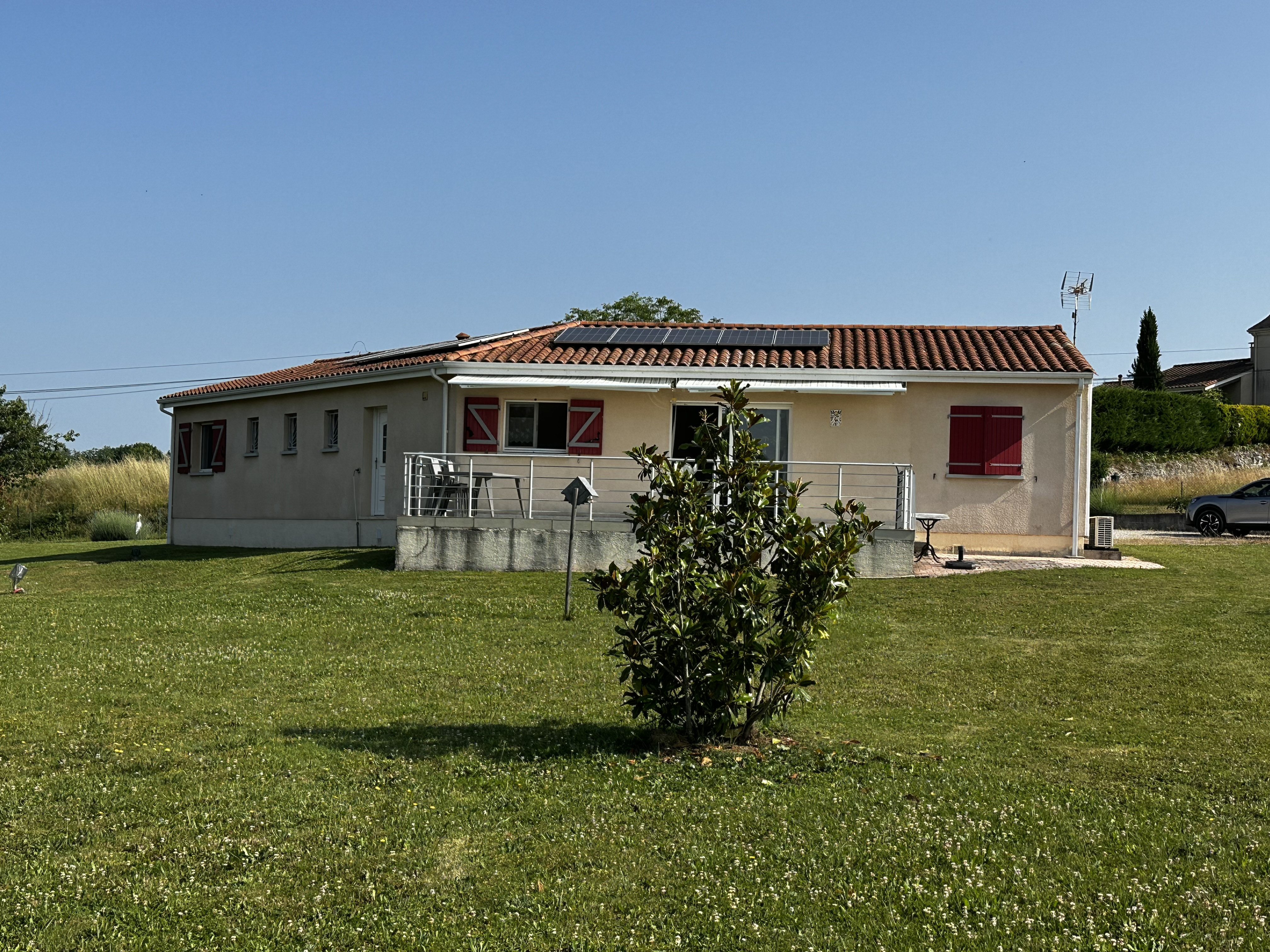 Main Photo