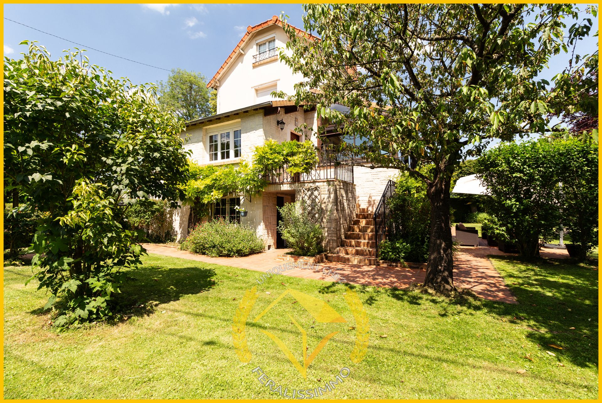 Superbe propriété située au bord de l'Oise !