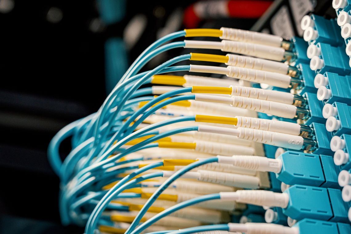 Déploiement de la fibre optique dans les immeubles 