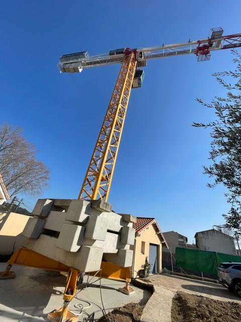 LES LODGES D'YSTRIO MISE EN PLACE DE LA GRUE