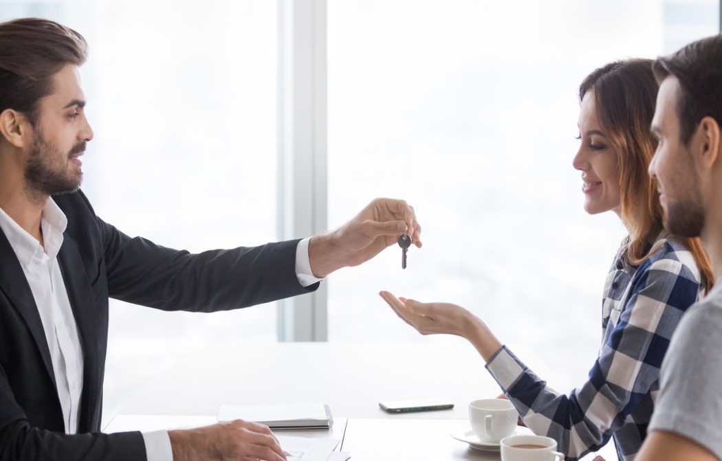 Caution, pret, don : Comment aider votre enfant à acquérir son logement ?