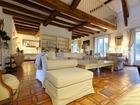 Location autre 8 pièces 250 m²