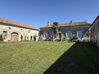 À vendre maison 9 pièces 305 m²
