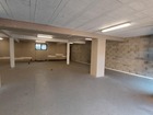 Location local 180 m²