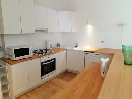 A louer maison 3 330 &euro;  Paris 11eme Arrondissement