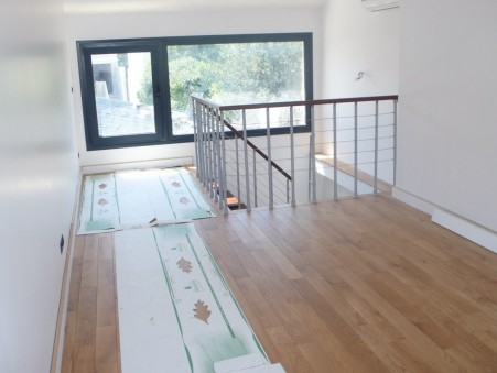 Maison 1 700 €  sur Nanterre (92000) - Réf. cuhma