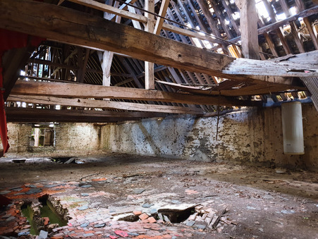 Propriété sur Nyoiseau ; 170 000 € ; Achat Réf. 141