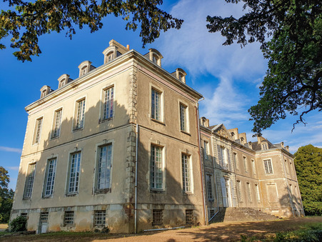 A vendre chateau Segre 49500; 1 743 336 €