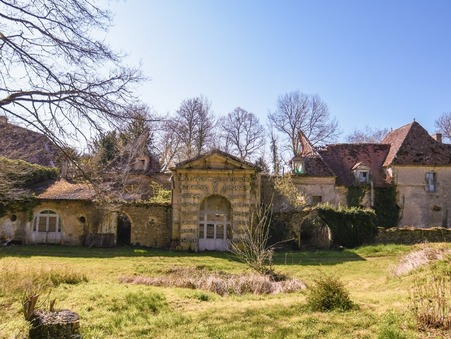 Chateau 900 000 € sur Semur en Auxois (21140) - Réf. 185