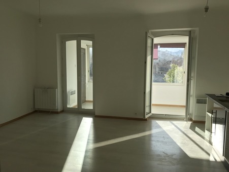 Appartement 750 €  Réf. 2111191 Gardanne