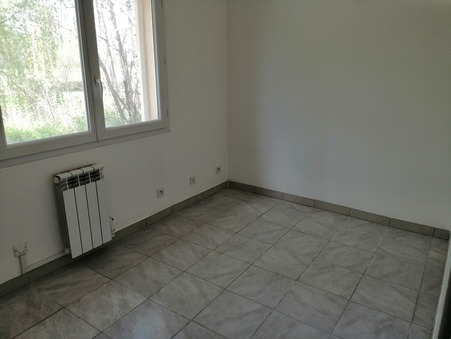 Location appartement Le Chaffaut St Jurson 04510; 403 € 