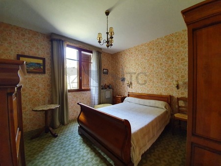 Maison sur Banne ; 309 000 €  ; Achat Réf. 301371894-1912398