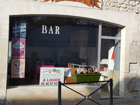 A louer local commercial 700 €  Chaniers