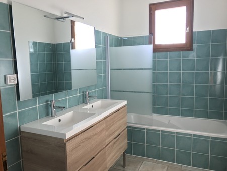 Maison 1 390 &euro;  Réf. 40219 Bouc Bel Air