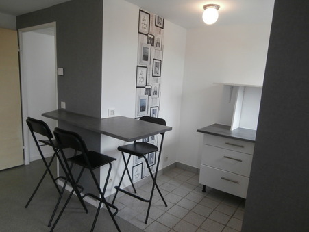 CHAUMES EN BRIE  672 €