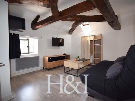 POITIERS  430 €
