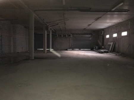 Vente local commercial 332 000 €  Gardanne