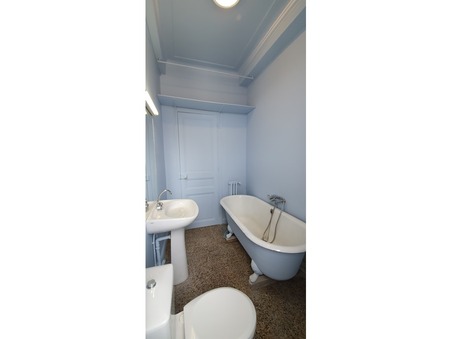 A louer appartement 890 €  Nice