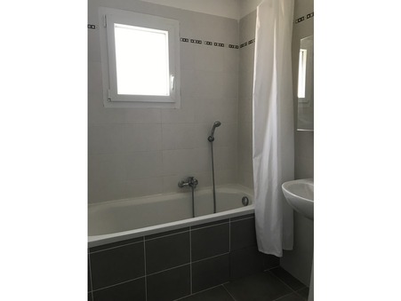 Appartement 780 &euro;  Réf. BHI80 Bouc Bel Air