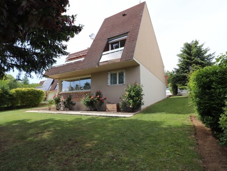 BOURGES  237 000€