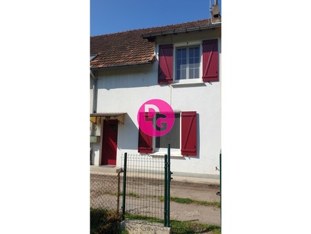 A vendre maison Firmi 12300; 65 400 € 