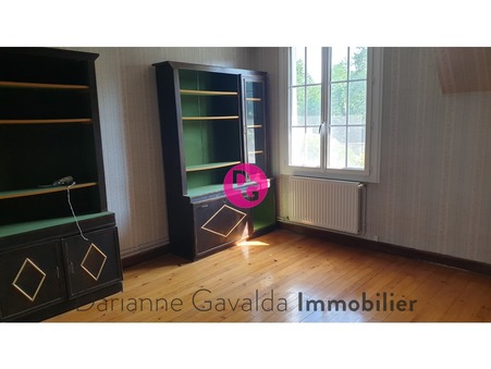 A vendre maison Firmi 12300; 65 400 € 