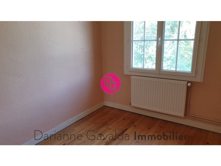 A vendre maison Firmi 12300; 65 400 € 