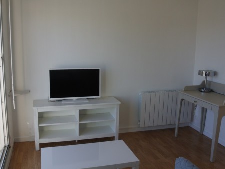 LA RICHE  550 €