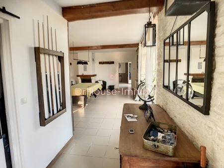 Coulgens 374 500€